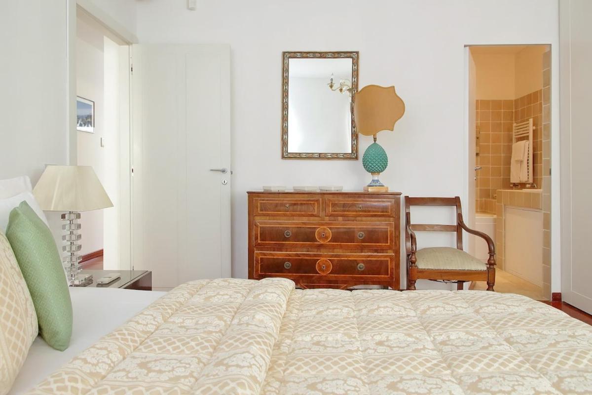 Apartment Residenza Belvedere Luxuryaparment-pool&balcony-jacuzzi-aircond-wifi *