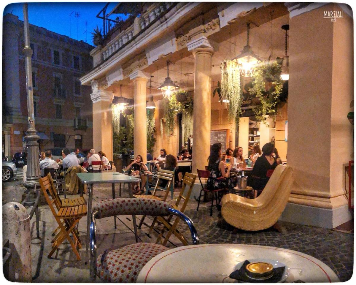 Residenza Belvedere Luxuryaparment-pool&balcony-jacuzzi-aircond-wifi Rom