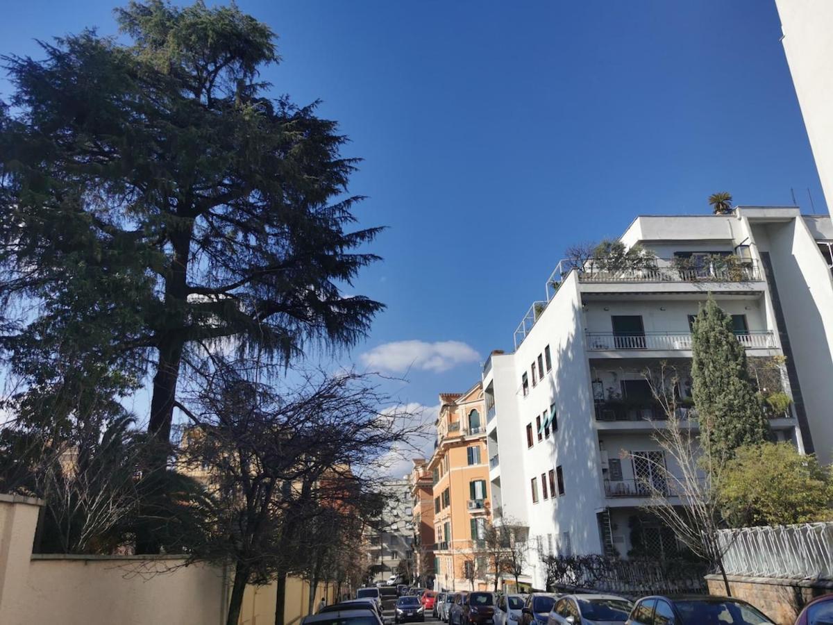 Residenza Belvedere Luxuryaparment-pool&balcony-jacuzzi-aircond-wifi Rom