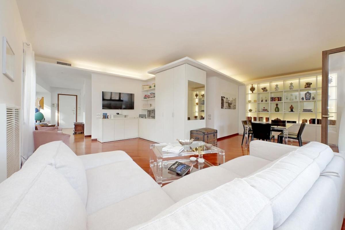 Residenza Belvedere Luxuryaparment-pool&balcony-jacuzzi-aircond-wifi Apartment
